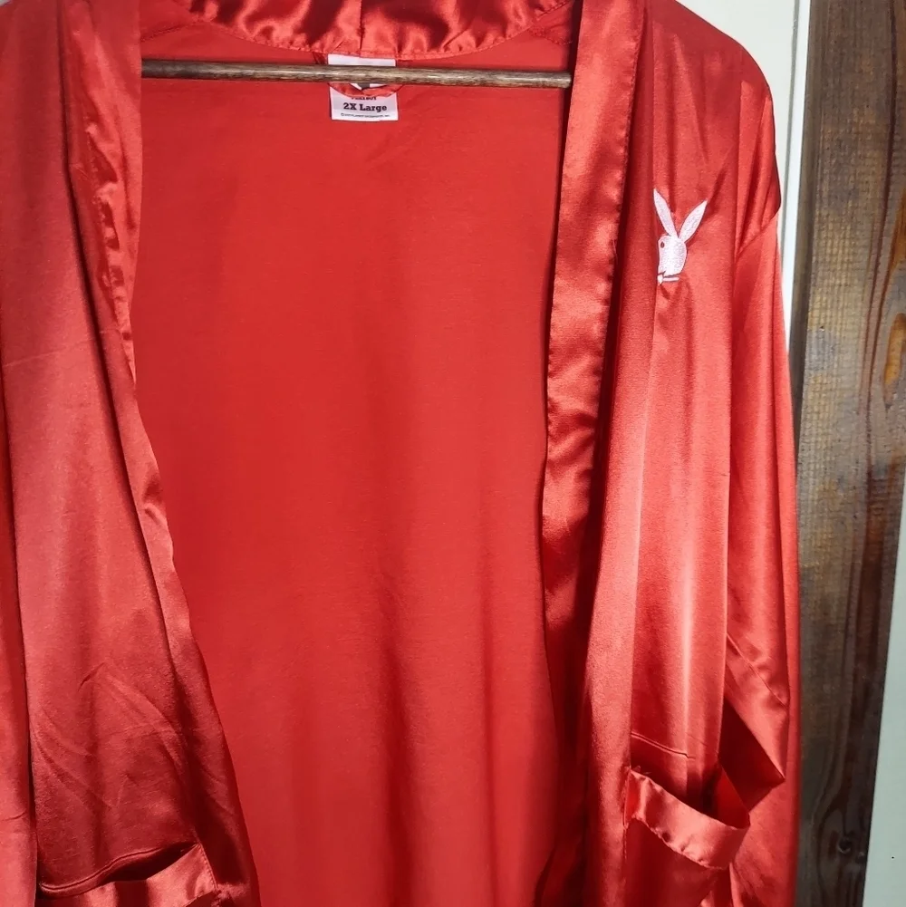 PLAYBOY elegant red